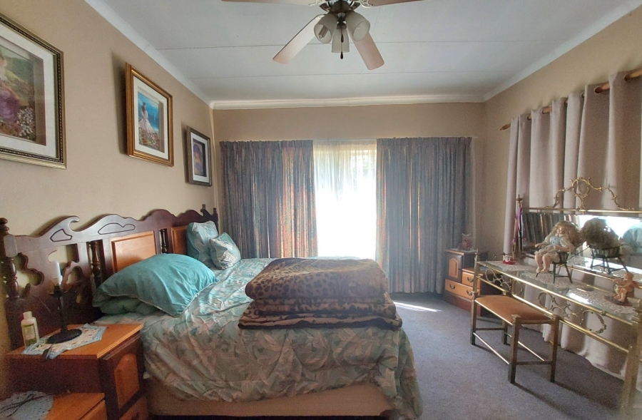 4 Bedroom Property for Sale in Elandsrand North West
